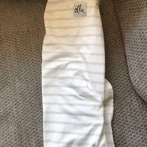 Ollie swaddle